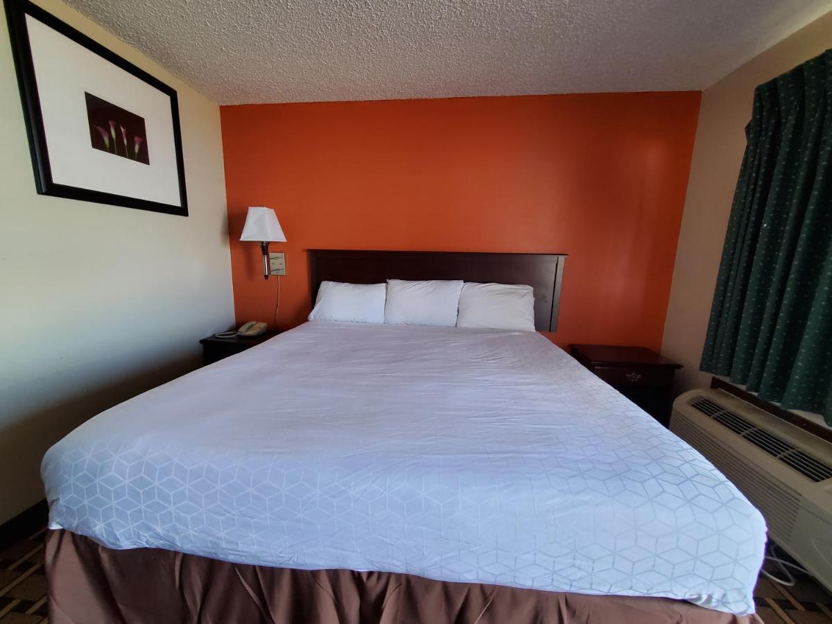 Relax Inn Henryetta 外观 照片