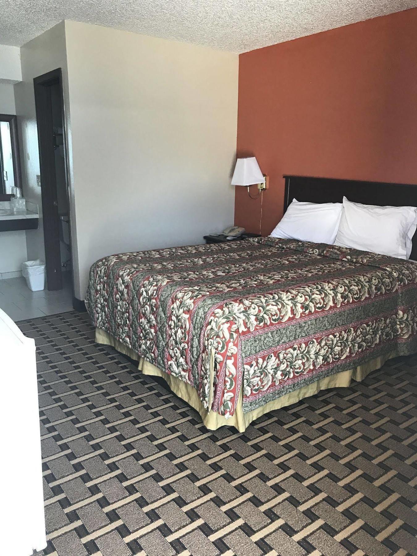 Relax Inn Henryetta 外观 照片